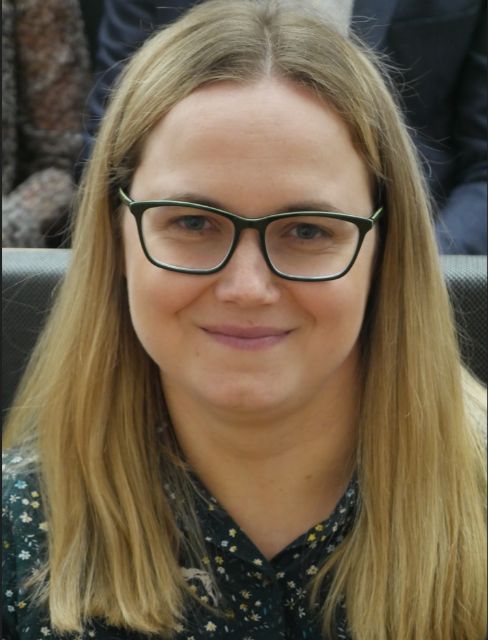 Anna Wieclaw-Midor 